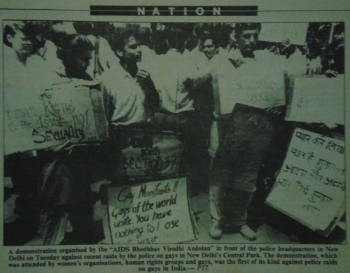 Newspaper clipping of the first known protest by the AIDS Bhedbhav Virodhi Andolan (ABVA) in 1992. People gathered around, carrying placards.