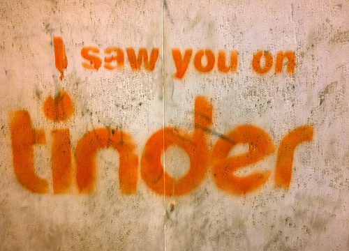 In Plainspeak English Audit In Plainspeak English Audit 100% 10 "I saw you on Tinder" written in red over a dusty yellow wall. Screen reader support enabled. "I saw you on Tinder" written in red over a dusty yellow wall.