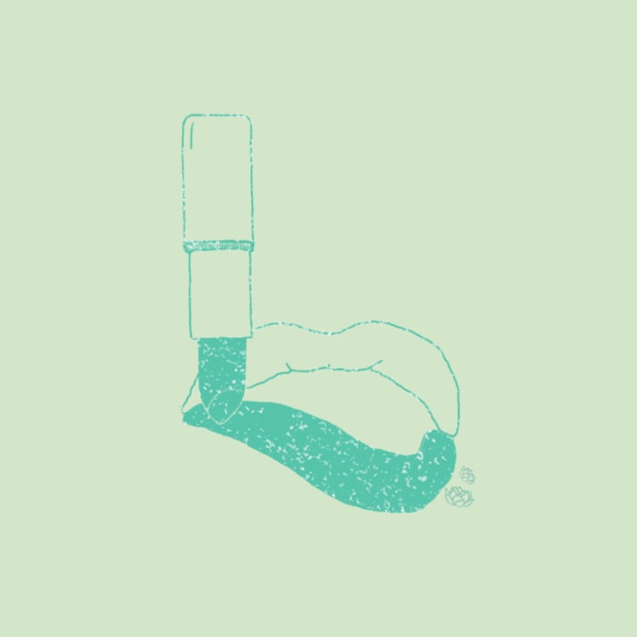 "Itna loud makeup karke na, ladkiyaan utni decent nahi lagti."