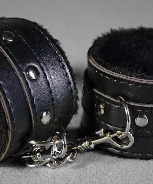 An image of BDSM handcuffs